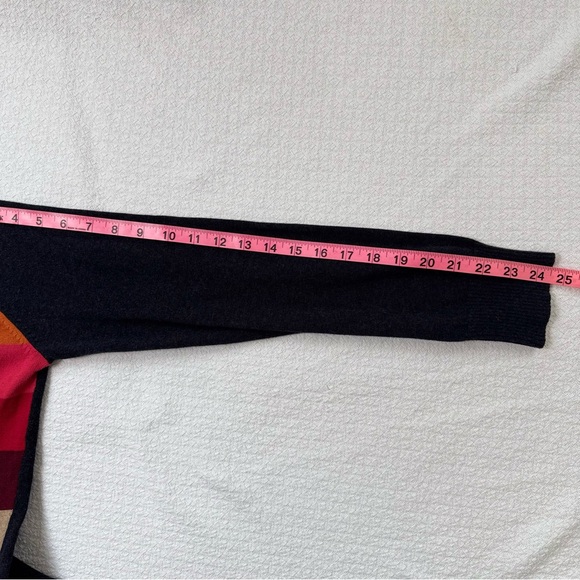 CAbi Geometric Cardigan Multicolored Size Medium Casual Fit Sweater - Picture 7 of 7